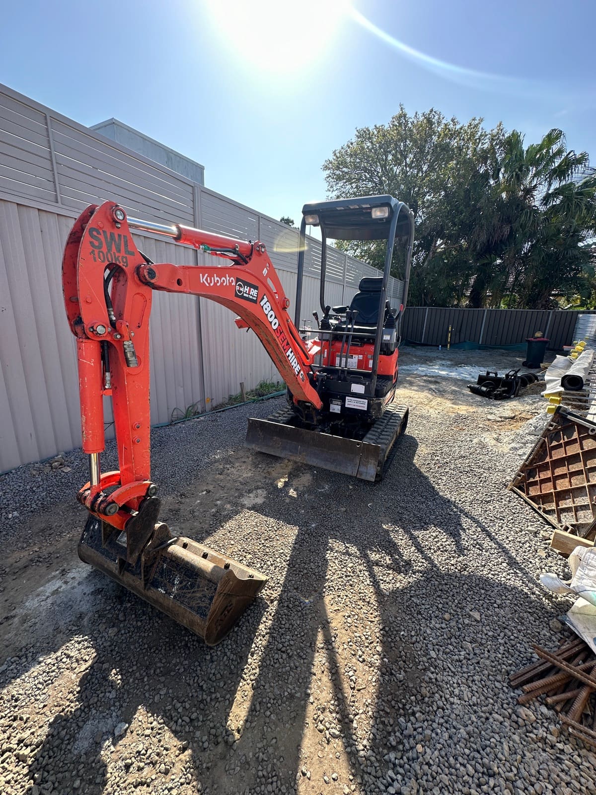 Excavator sourced for a Penrith site through the HireHub supplier network